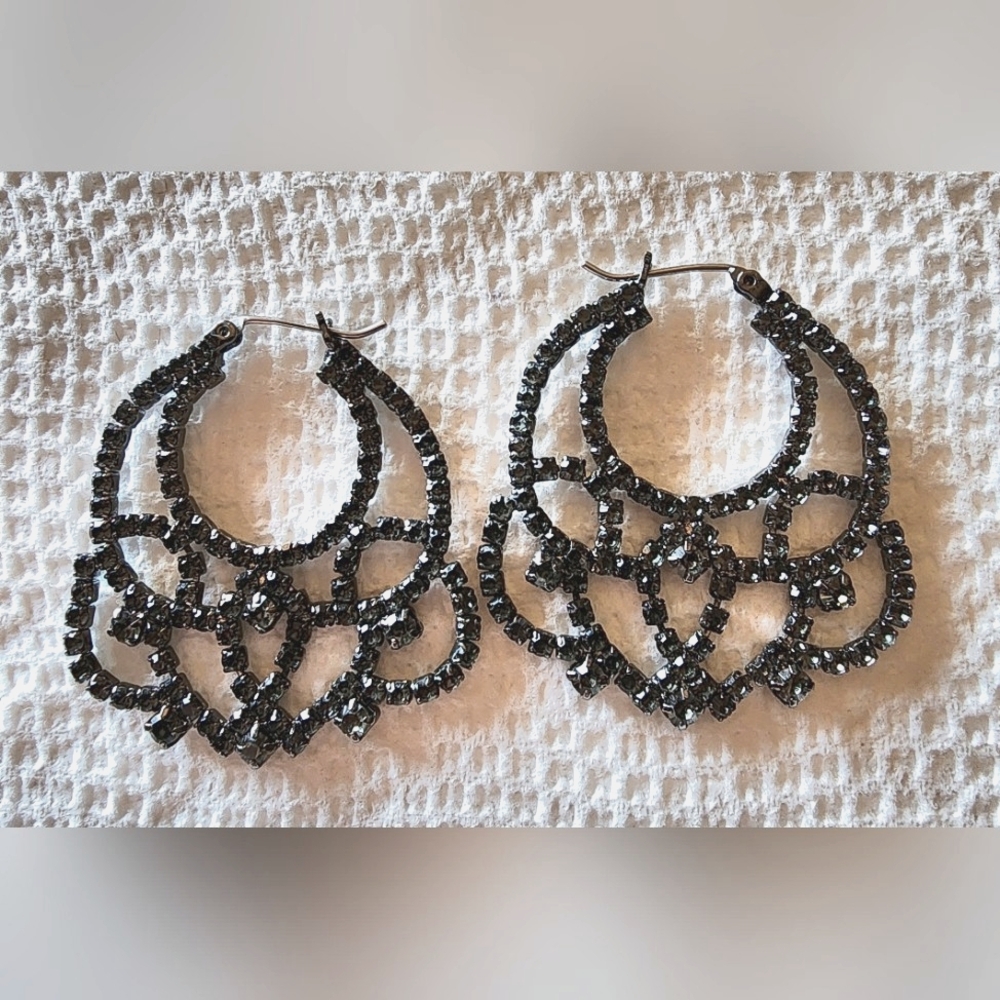 Simply Vera Wang Dark Green to Grey Rhinestone Openwork Hoop Earrings